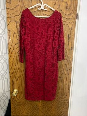 Fashion to Figure Red Lace Long Sleeve Shift Dress